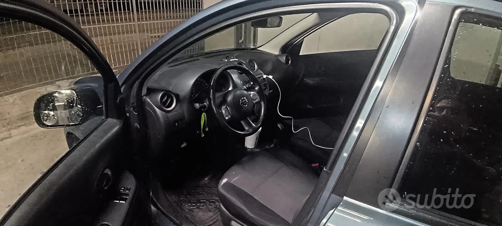 Nissan Micra 2011 photo 4