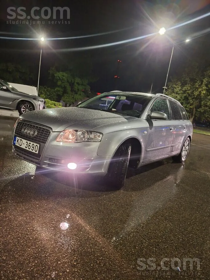 Audi A4 2007 photo 2