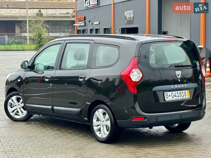 Dacia Lodgy 2013 photo 3