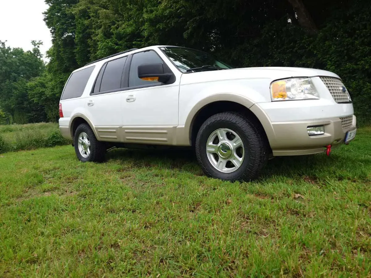Ford Expedition