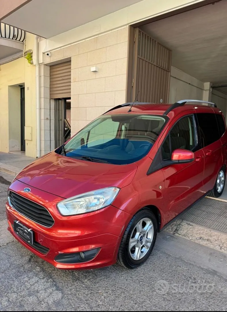 Ford Transit Courier