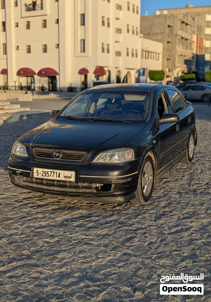 Opel Astra 2000 photo 2