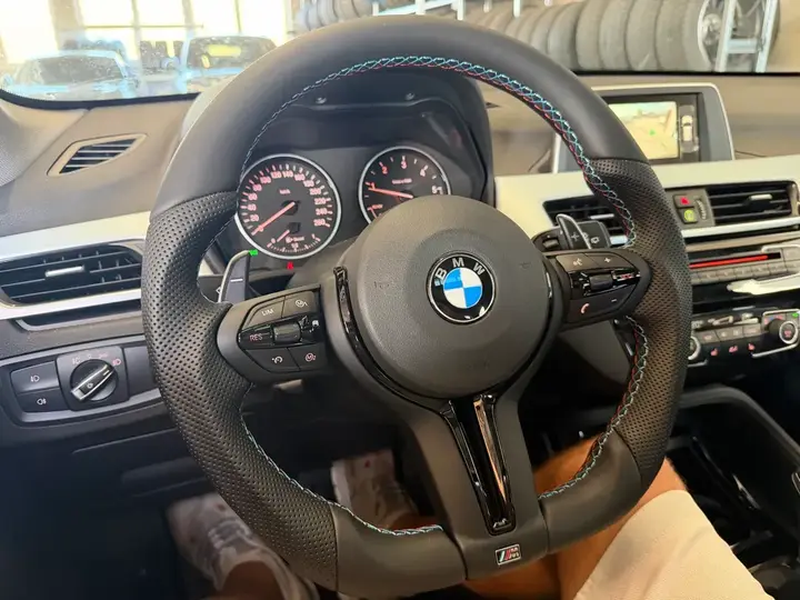 BMW X1 2015 photo 3