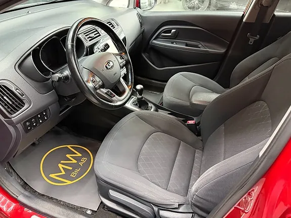 Kia Rio 2016 photo 5