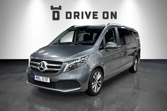 Mercedes-Benz V220 2023 photo 2