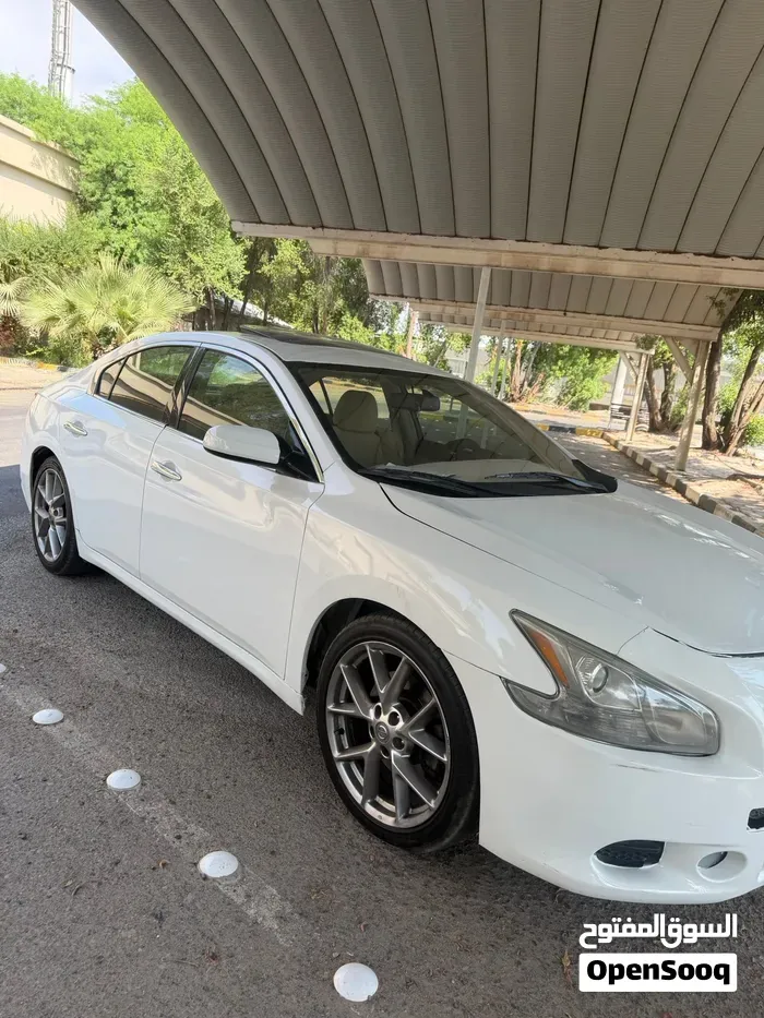 Nissan Maxima 2011 photo 3