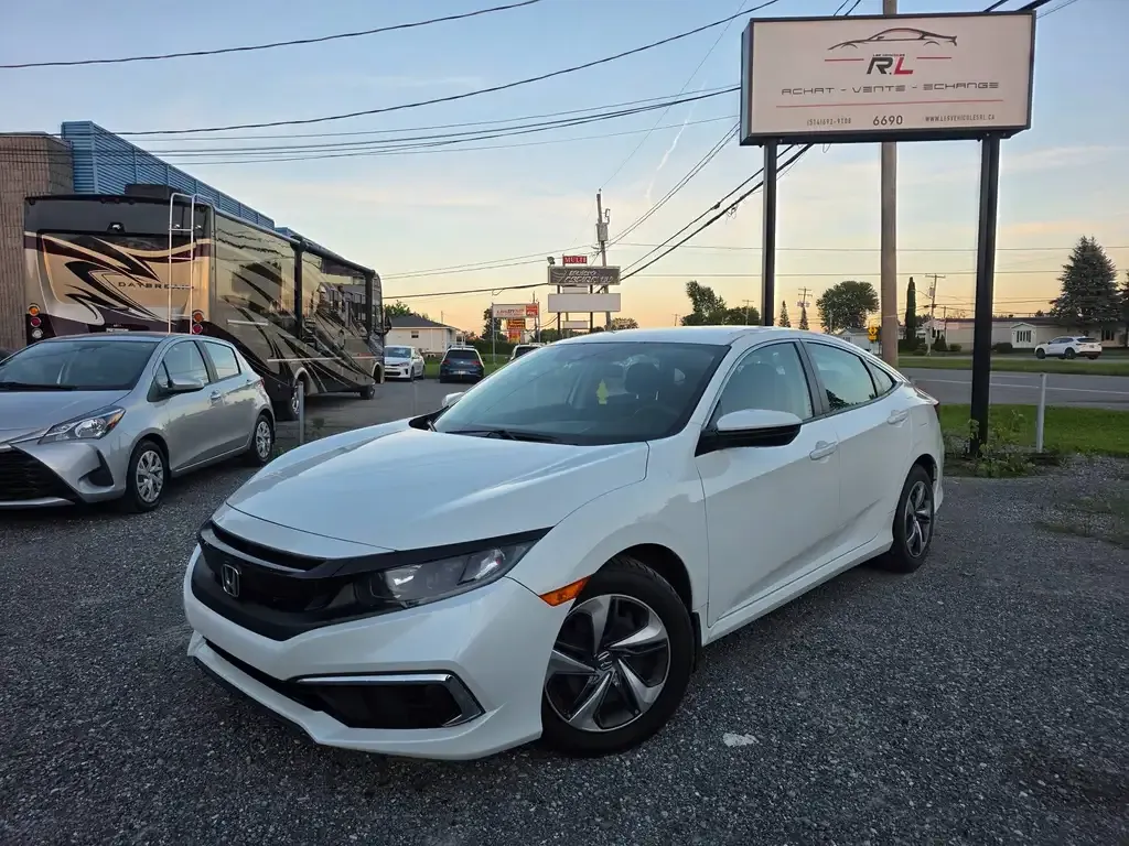 Honda Civic 2019 photo 3