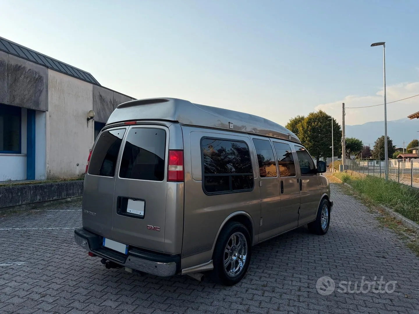 GMC Savana 2003 photo 4