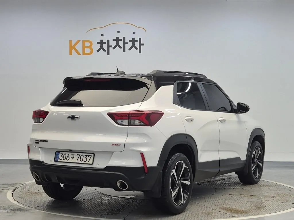 Chevrolet Trailblazer 2022 photo 3