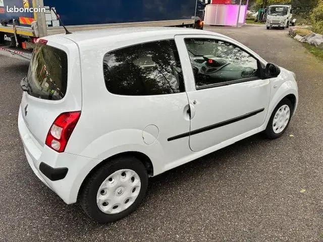 Renault Twingo 2008 photo 2