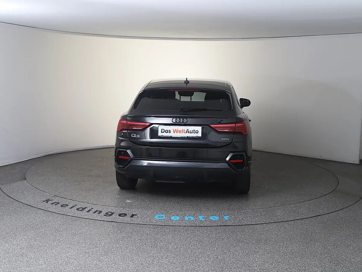 Audi Q3 2024 photo 3
