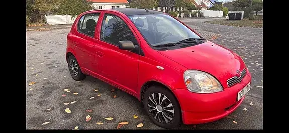 Toyota Yaris 2002 photo 3