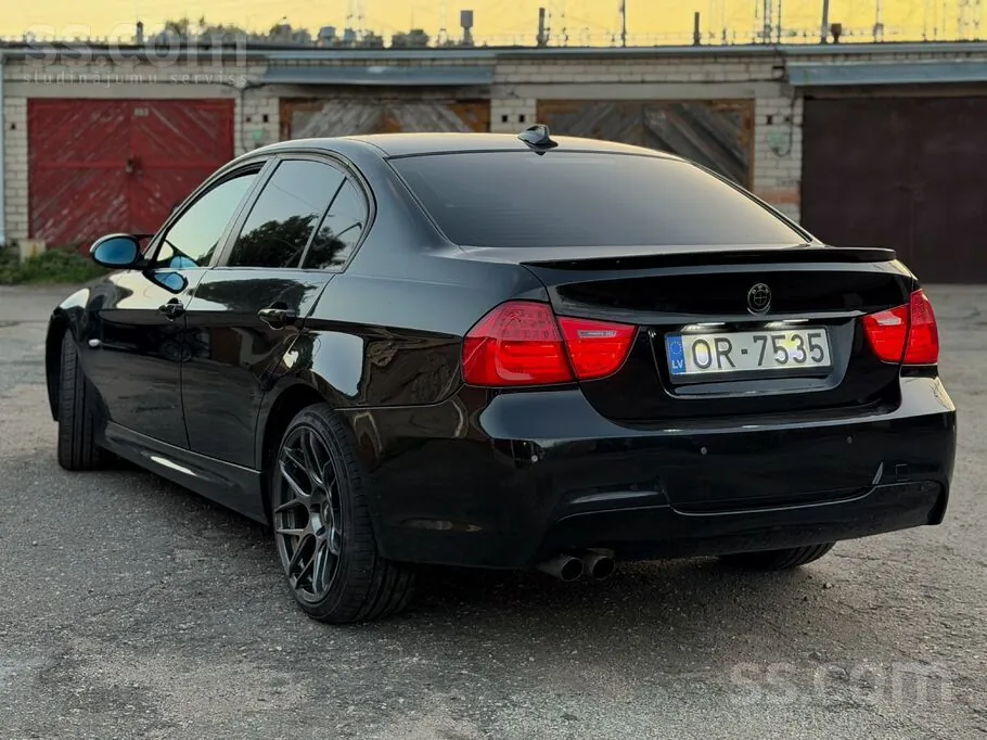BMW 330D 2006 photo 3