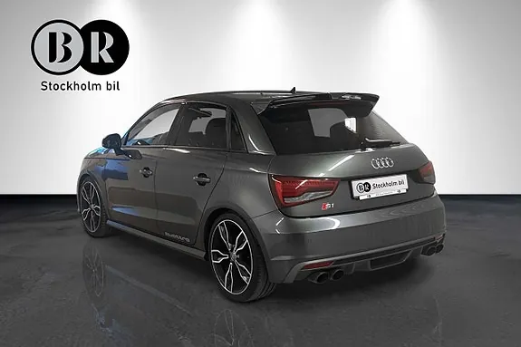 Audi S1 2015 photo 2