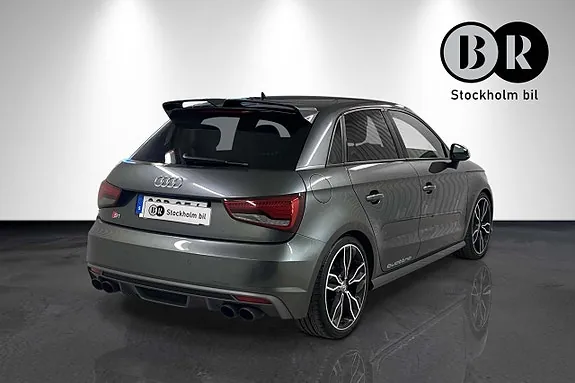 Audi S1 2015 photo 3