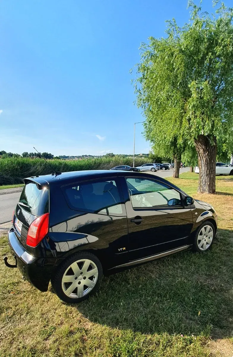 Citroen C2 2004 photo 2