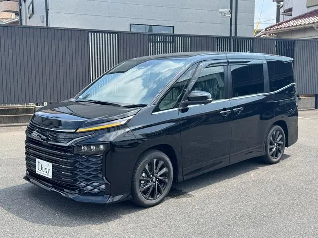 Toyota Voxy 2026 photo 5