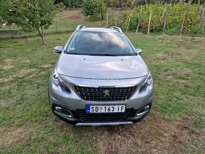Peugeot 2008 2016 photo 2