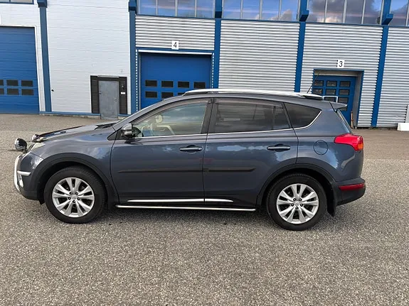 Toyota Rav4 2014 photo 3