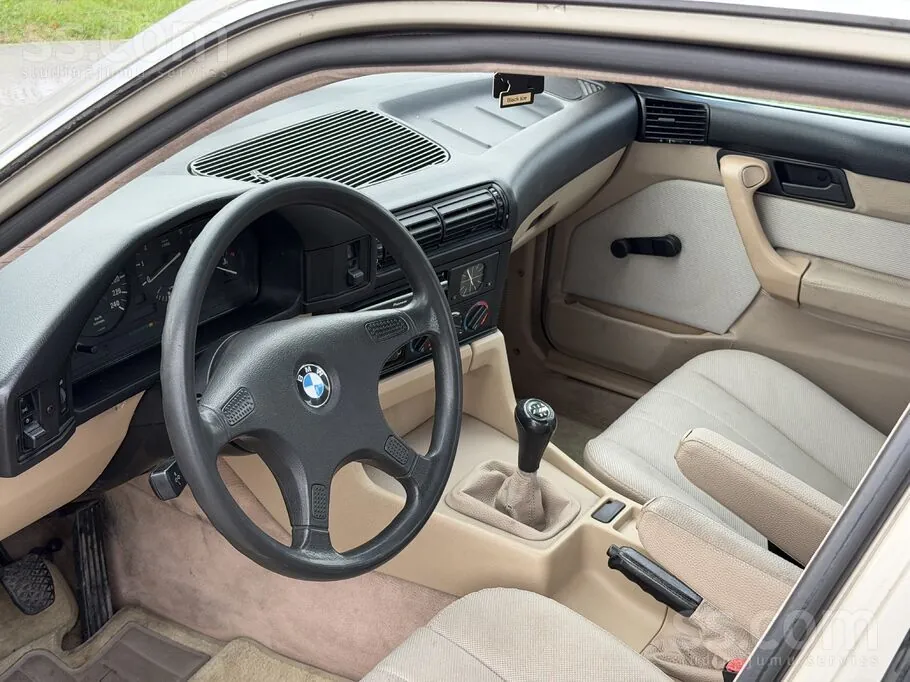 BMW E34 1988 photo 5