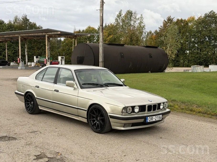 BMW E34
