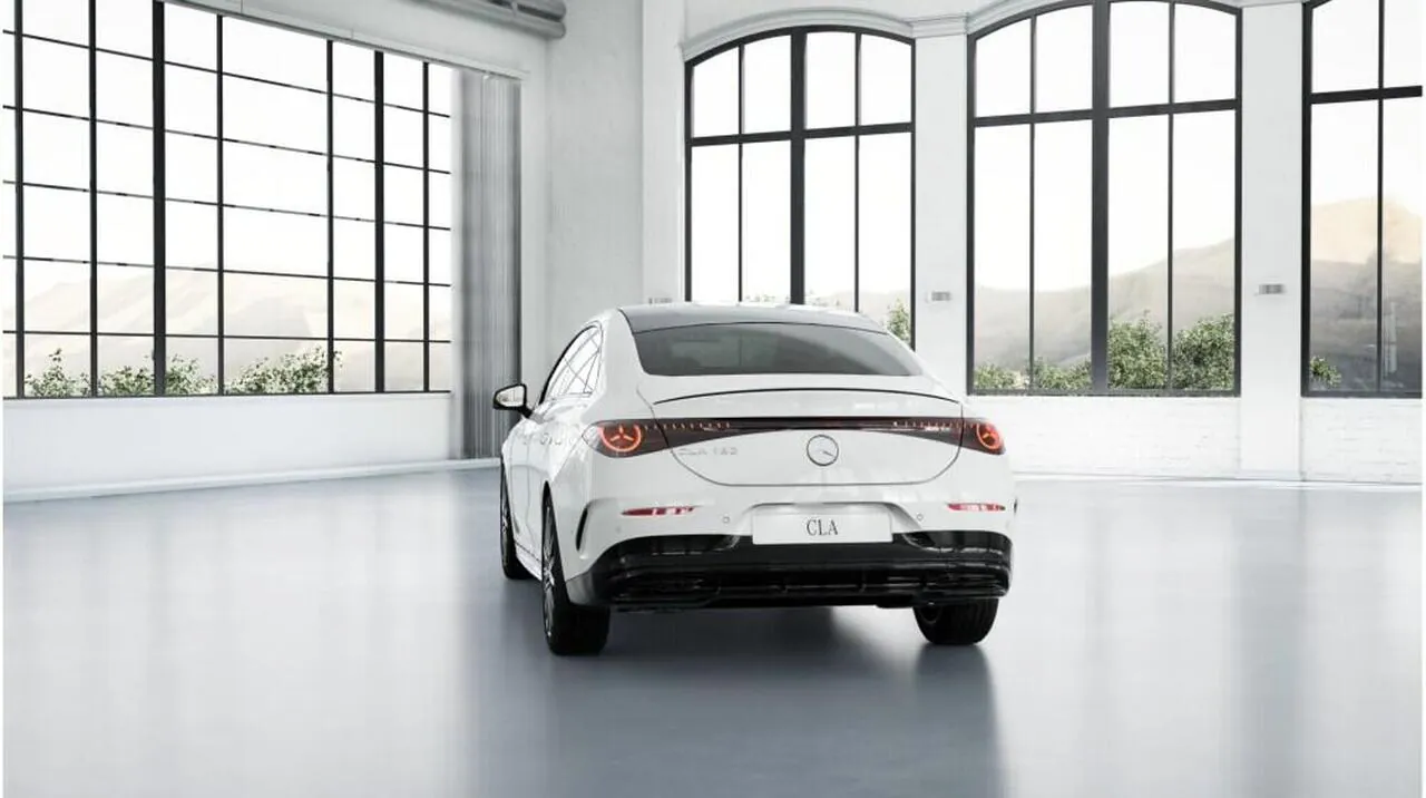 Mercedes-Benz Cla photo 4