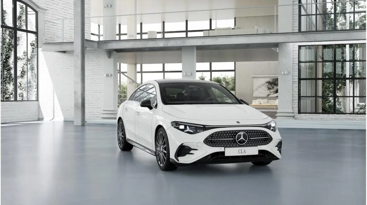 Mercedes-Benz Cla photo 2