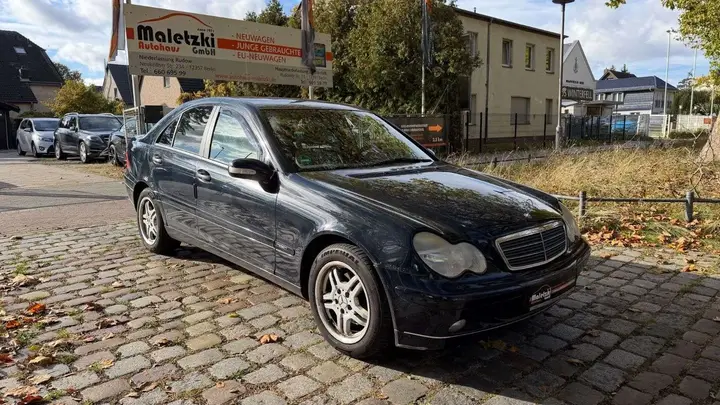 Mercedes-Benz C180