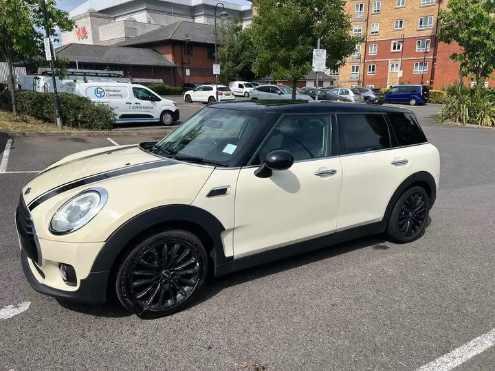 Mini Clubman 2015 photo 2