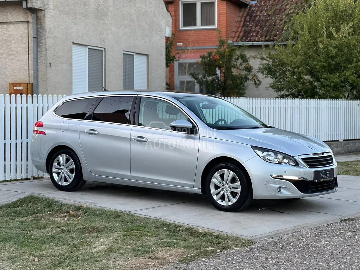 Peugeot 308 2014 photo 4