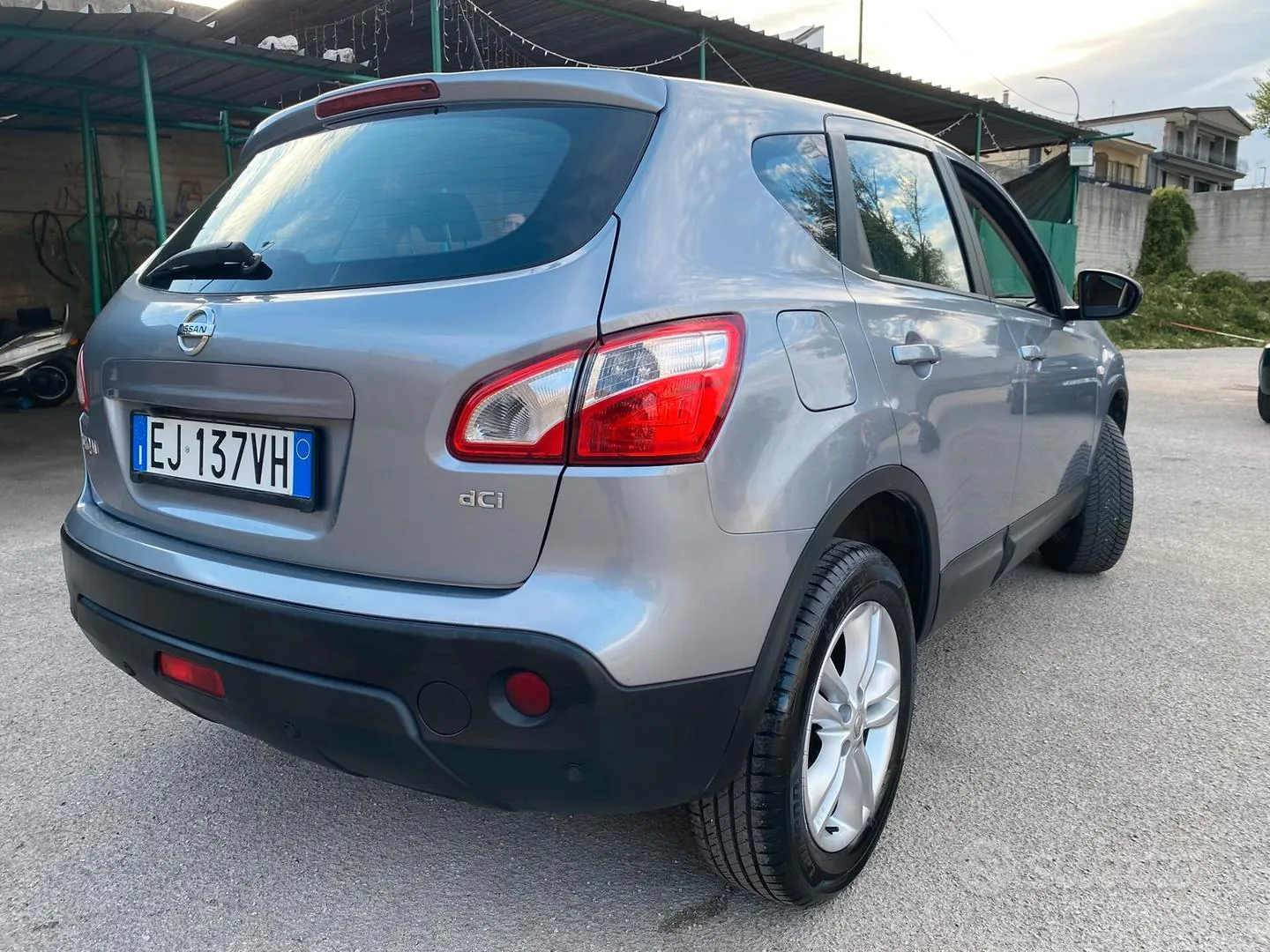 Nissan Qashqai 2011 photo 4