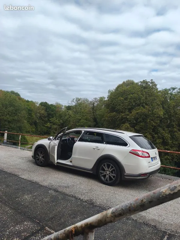 Peugeot 508 2014 photo 2