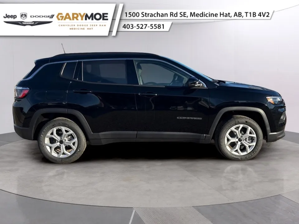 Jeep Compass 2026 photo 2