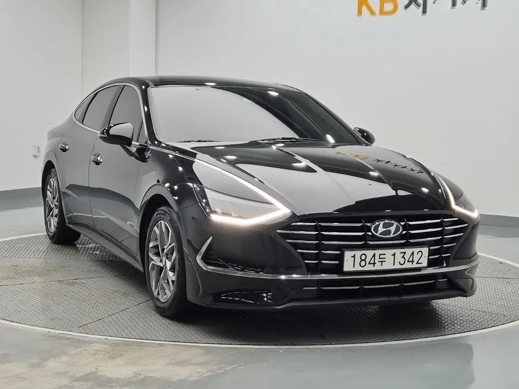 Hyundai Sonata 2022 photo 4