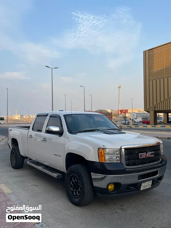 GMC Sierra