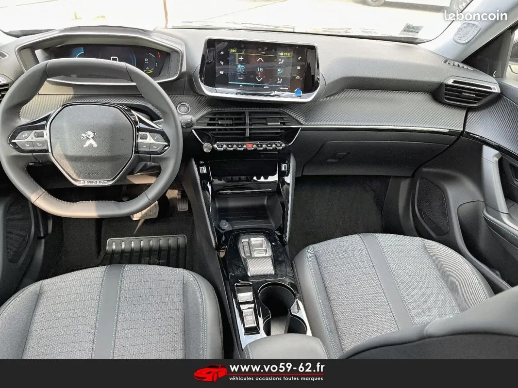 Peugeot 2008 2022 photo 3