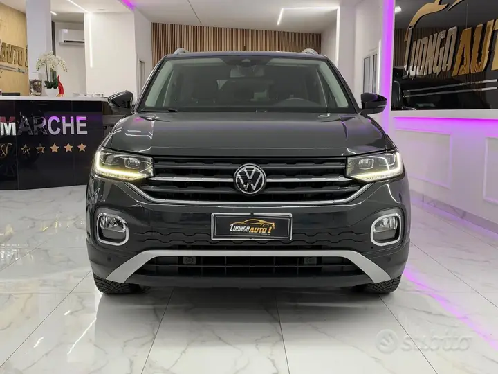 Volkswagen T-Cross 2021 photo 2