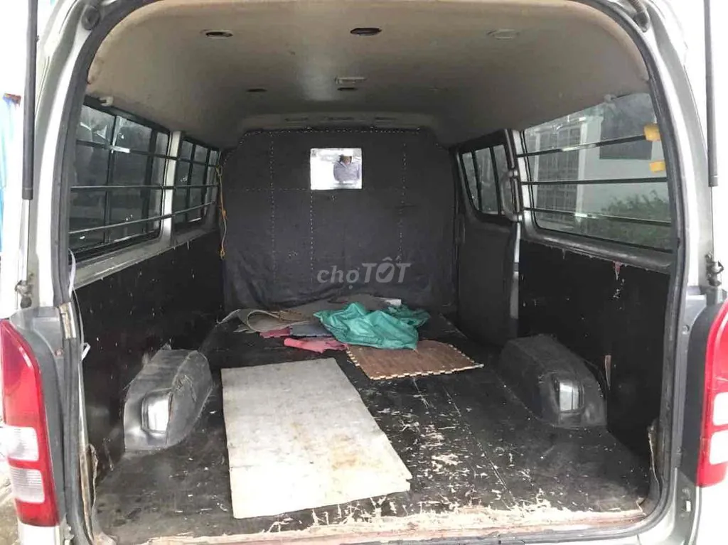 Toyota Hiace 2008 photo 4