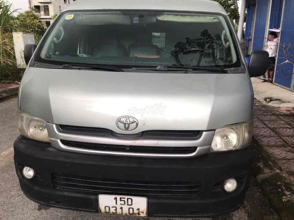 Toyota Hiace 2008 photo 2