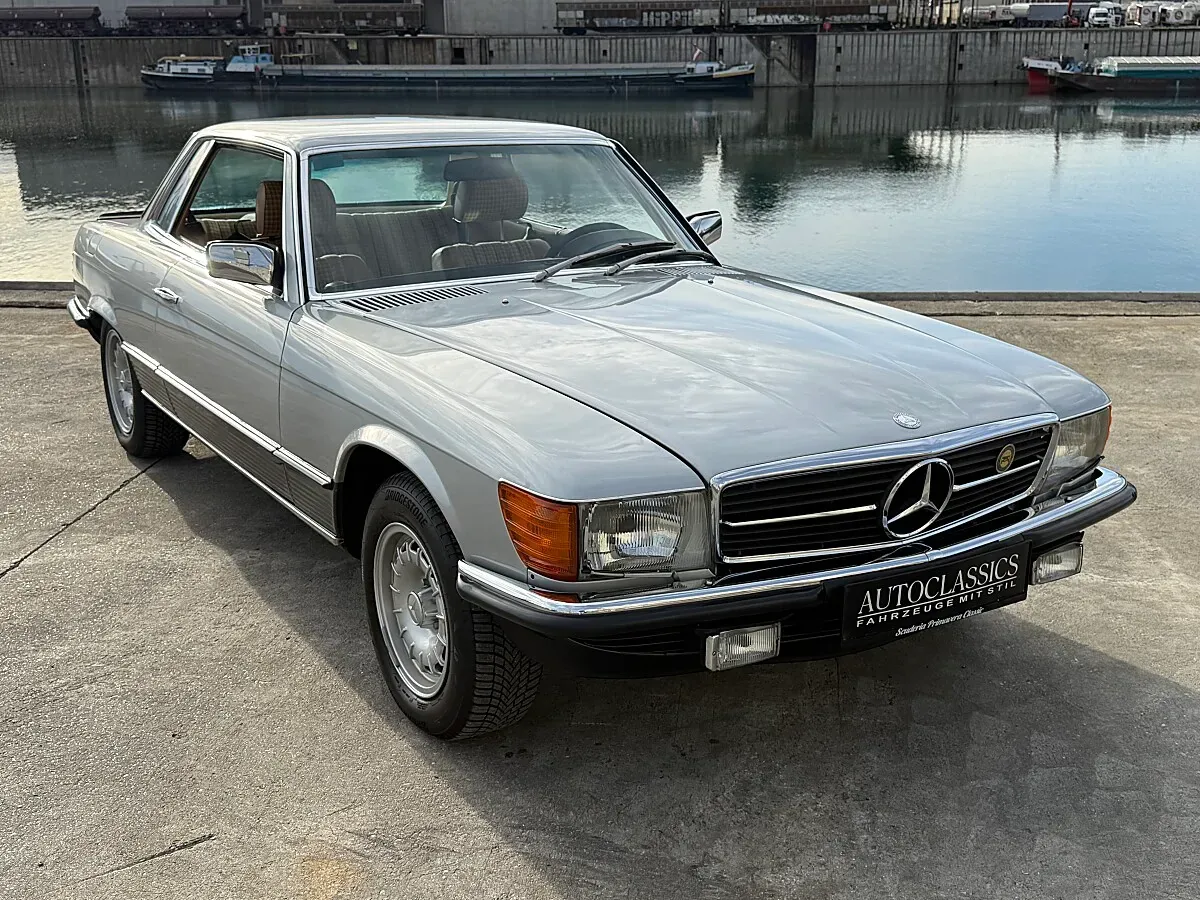 Mercedes-Benz Slc-Klasse 1980 photo 3