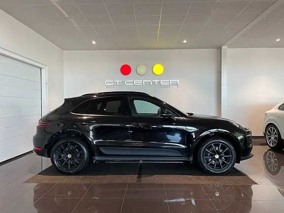 Porsche Macan 2017 photo 2
