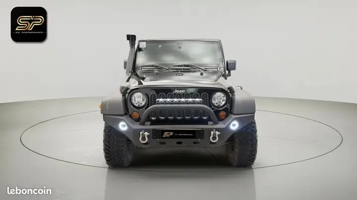 Jeep Wrangler 2011 photo 2