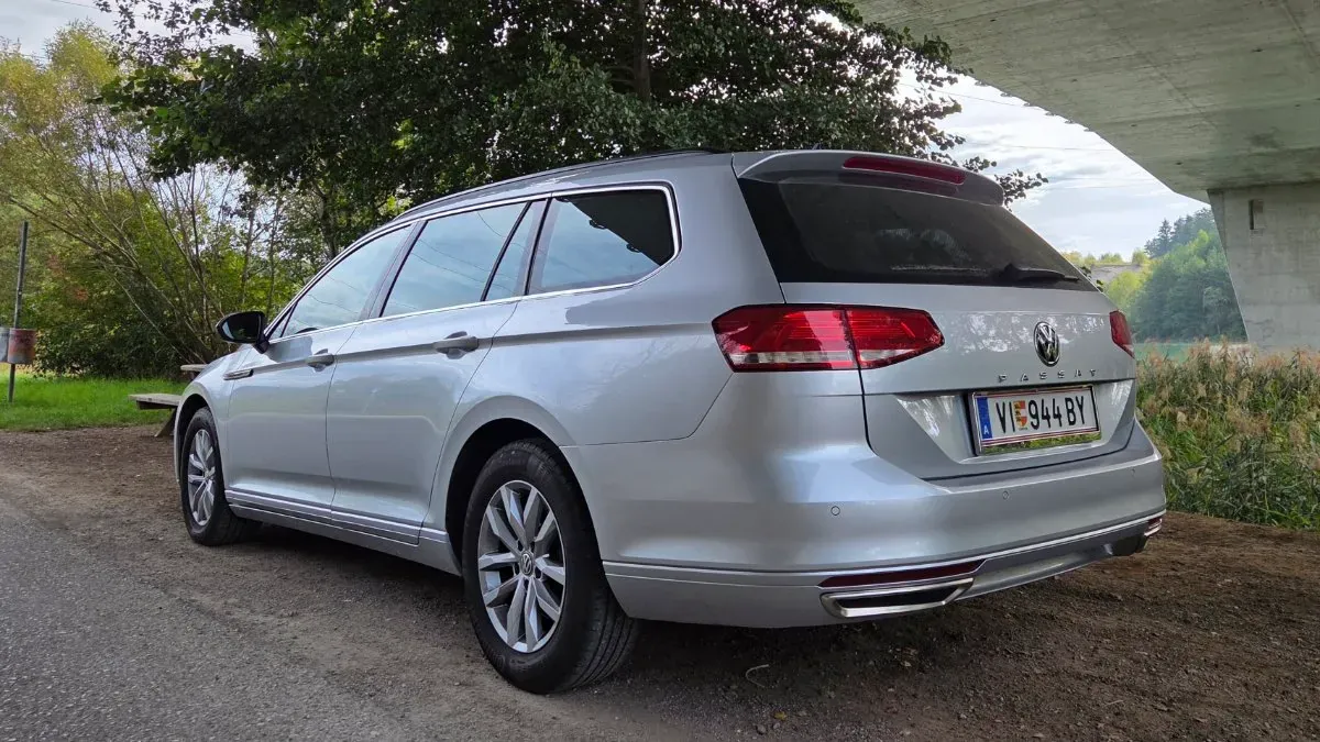 Volkswagen Passat 2017 photo 3