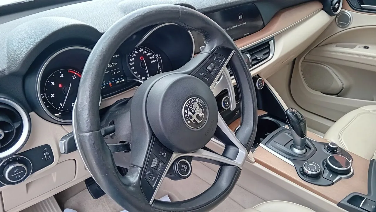 Alfa Romeo Stelvio 2017 photo 3