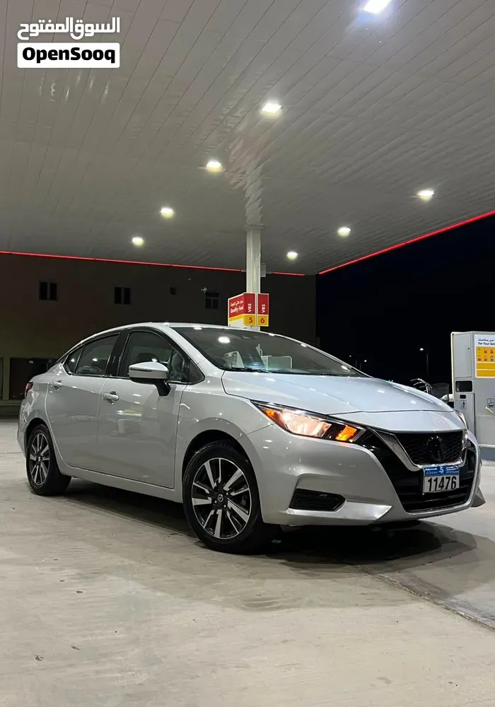 Nissan Versa 2021 photo 2