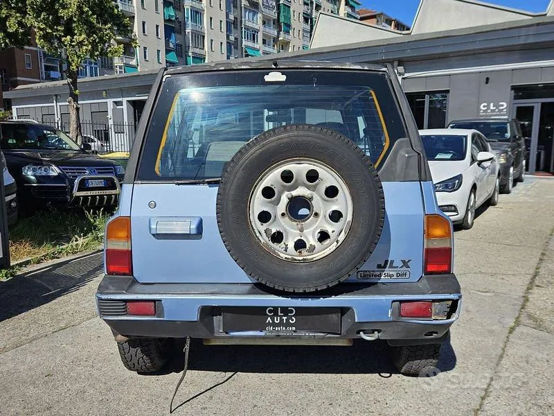 Suzuki Vitara 1990 photo 4