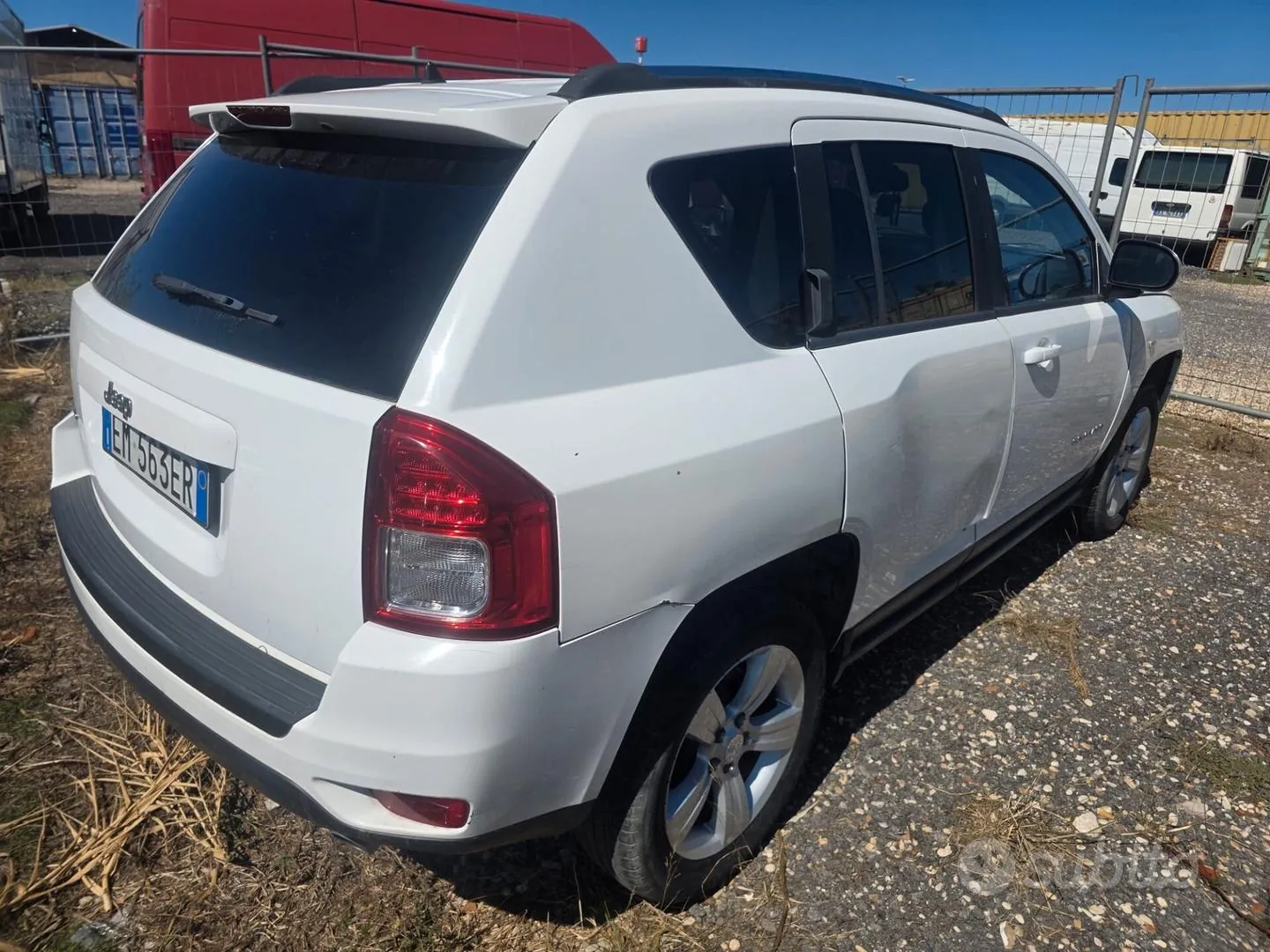 Jeep Compass 2012 photo 4