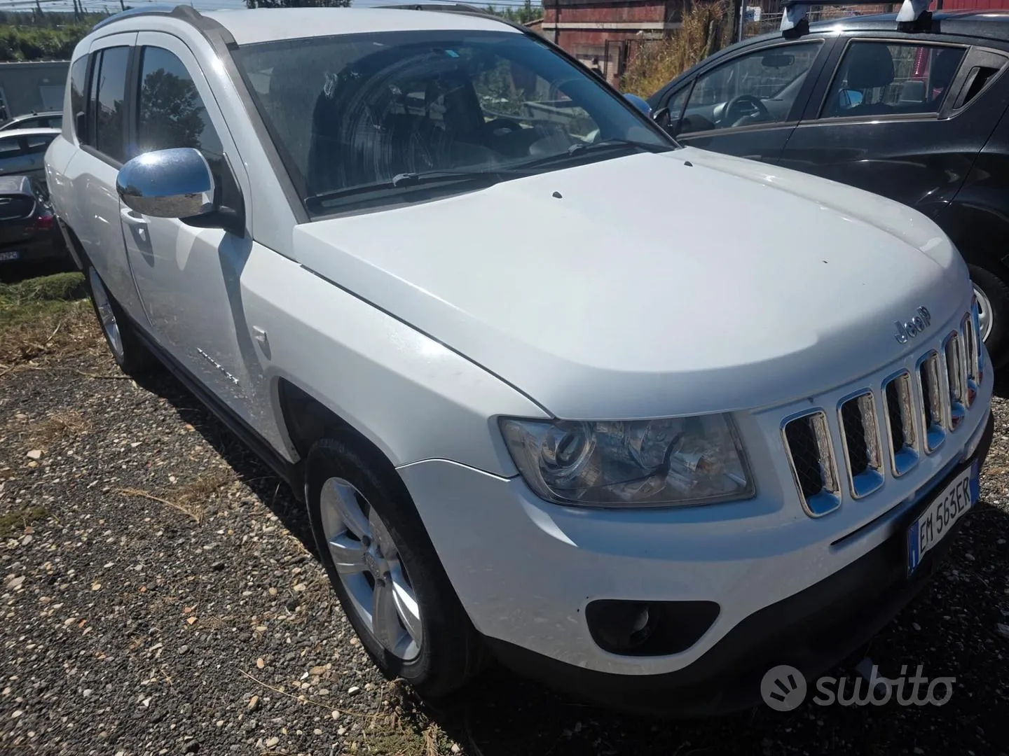 Jeep Compass 2012 photo 2