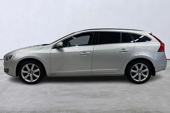 Volvo V60 2018 photo 2