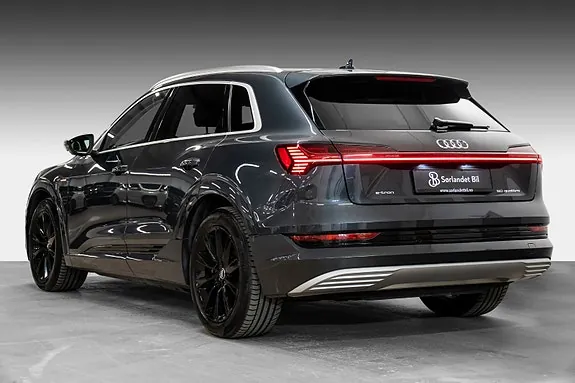 Audi E-Tron 2021 photo 4